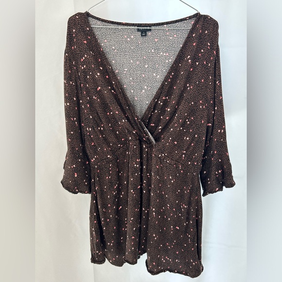 TORRID Babydoll Challis Surplice Tie-Front Top - Picture 5 of 9